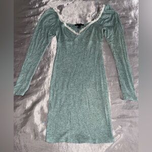 Forever 21 mini long sleeve dress, size S, color green